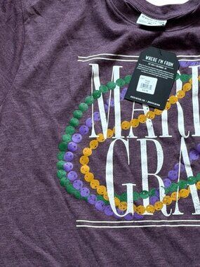 Purple Mardi Gras Graphic Tee Beads S